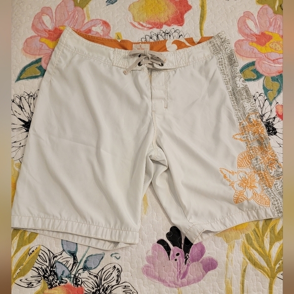 Old Navy Men's Swim Board Shorts - Picture 1 of 3